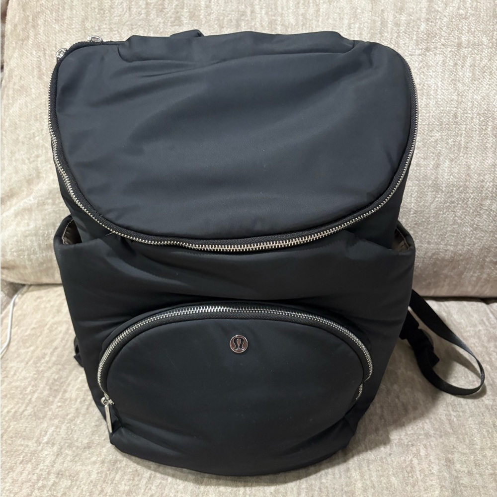 Lululemon new parent backpack